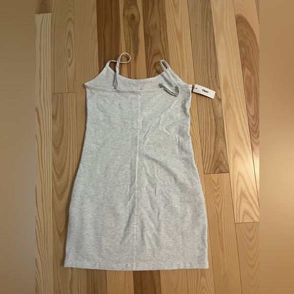 NWT Aritzia Light Grey Karelis Dress - Picture 2 of 2
